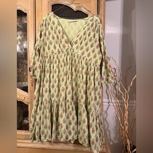 Roller Rabbit Light Green Floral V-Neck Tiered Dress